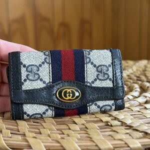 GUCCI Ophidia Key Holder 6 Hooks Key Case GG Logo Monogram Navy Blue Sherry Line